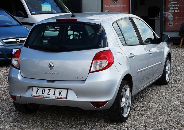 Renault Clio cena 17999 przebieg: 129682, rok produkcji 2010 z Płoty małe 497